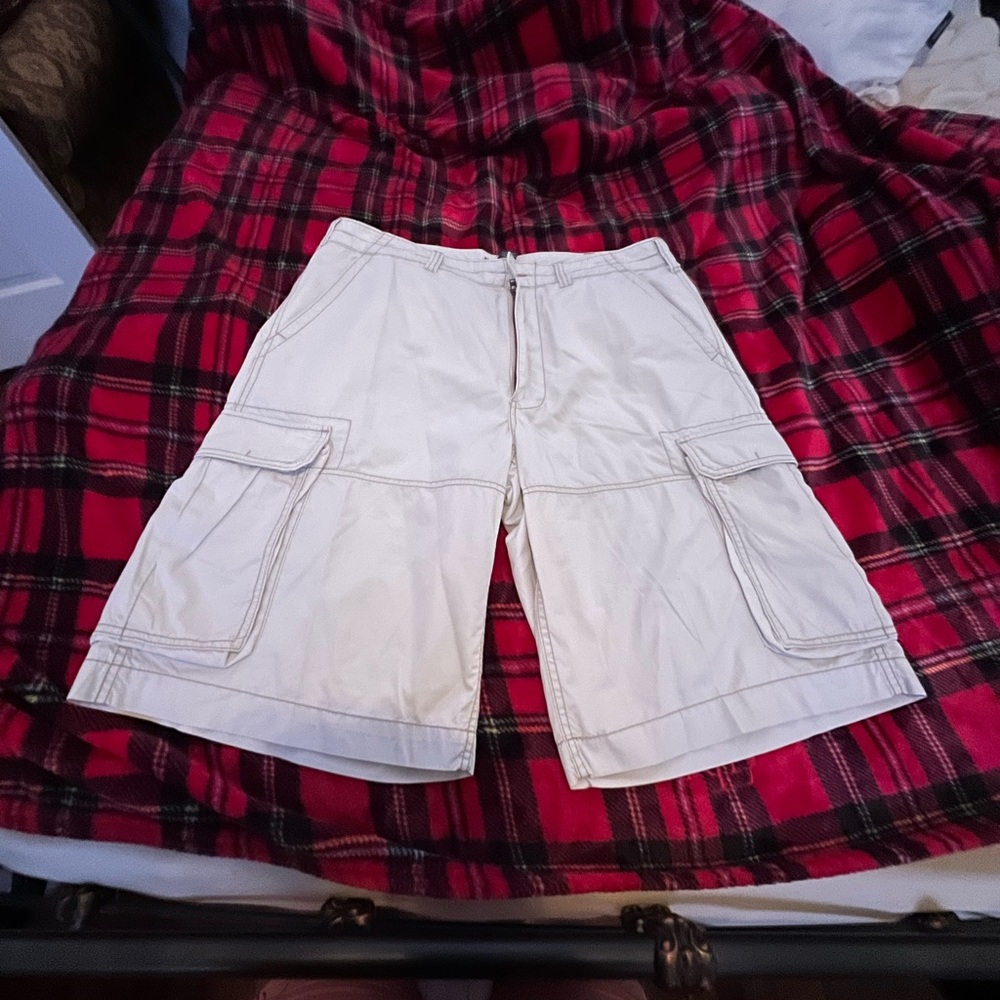 Ralph Lauren cargo shorts 36 Tall